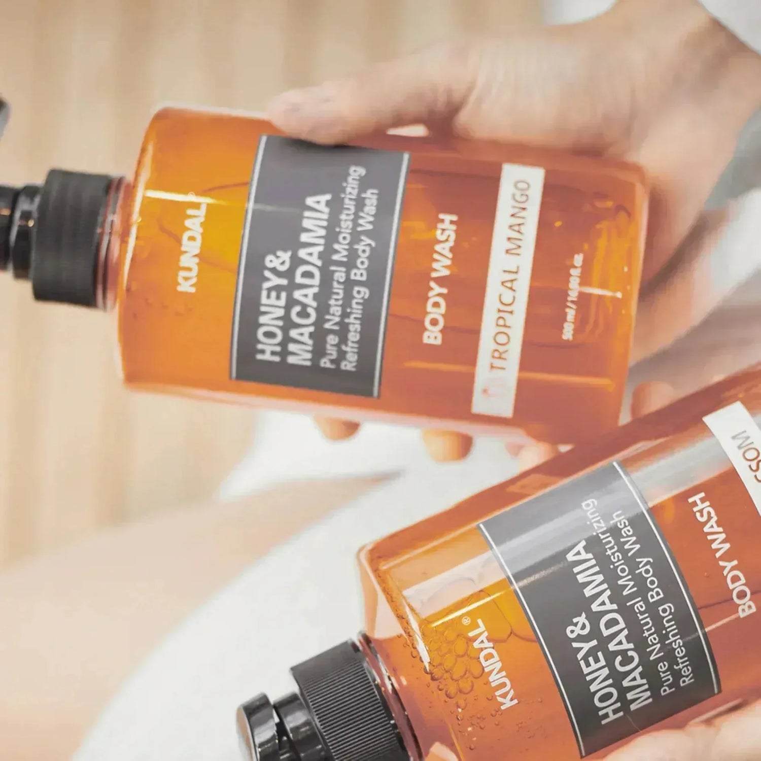 kundal-honey-macadamia-pure-natural-moisturizing-refreshing-body-wash-white-musk-500ml-hair-care-kundal-sri-lanka-orion-beauty-kundal-official-sole-authorised-reseller-786307 - Orion Beauty